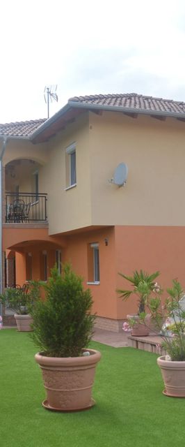 Granada Medencés Apartmanház Szántód