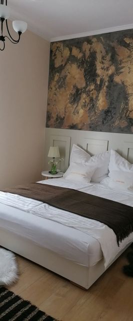 Anikó Apartman Keszthely