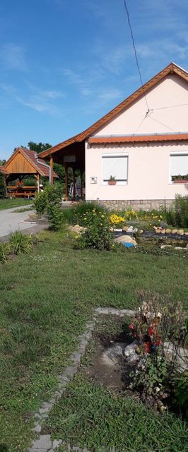 Tóth Vendégház Dejtár