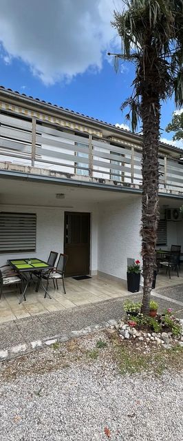 Apartmani Irena Jadranovo