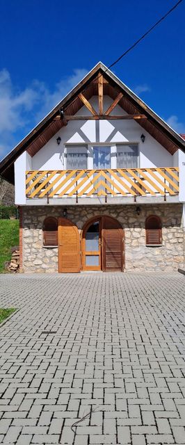 Vadrózsa Nyaraló Balatongyörök