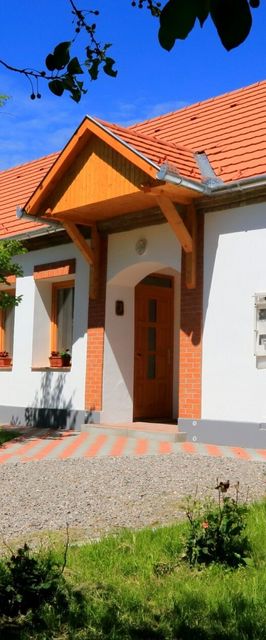 Hársfa Vendégház Ökopark Bükkösd