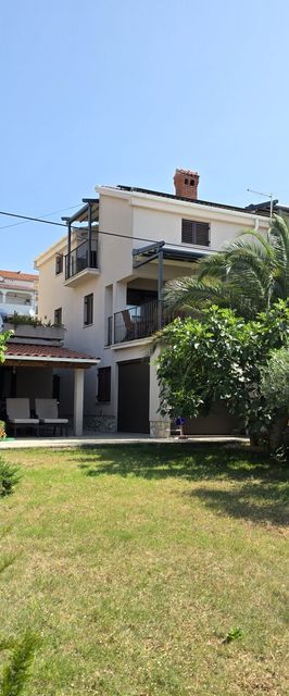 Apartmani Damir Crikvenica