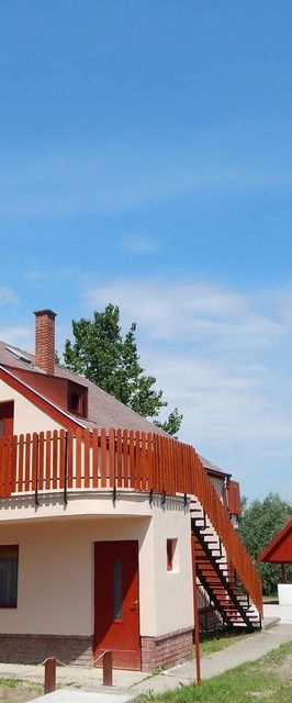Napsugár Apartmanház Baja