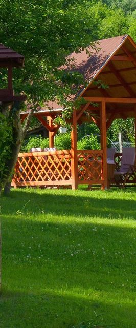 Vadrózsa Vendégház Kishuta