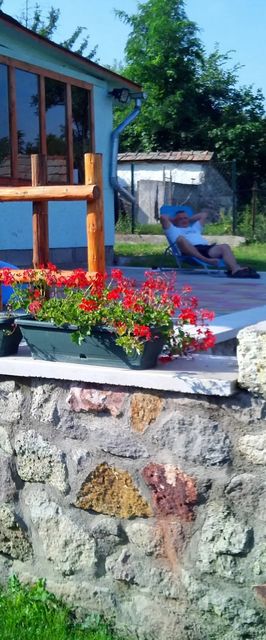 Vladent Vendégház és Életmód Központ Pere