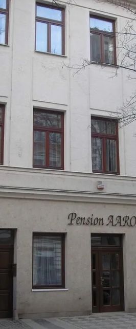 Aaron pension Praha
