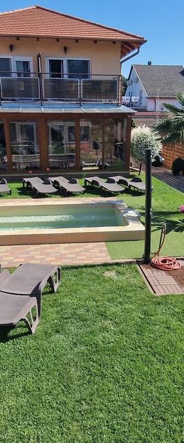 Napsugár Villa B Siófok