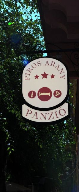 Piros Arany Panzió Kalocsa