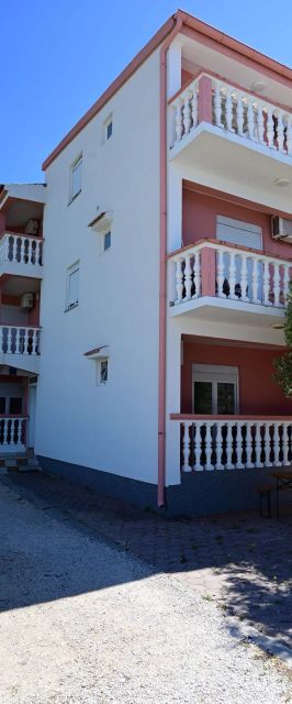 Apartman Laura Bibinje