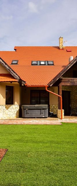 Bakonyi Mesekastély Olaszfalu