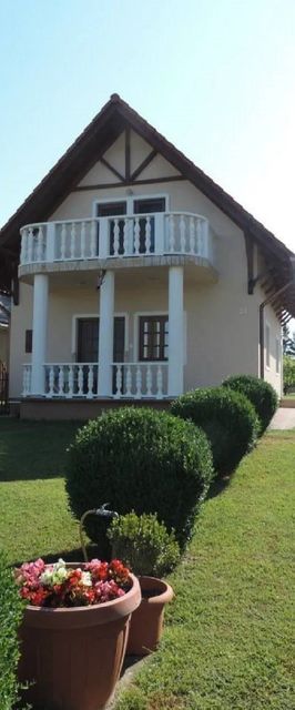 Trixi Vendégház Balatonlelle