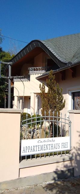 Castelinho Apartmanház Gyenesdiás