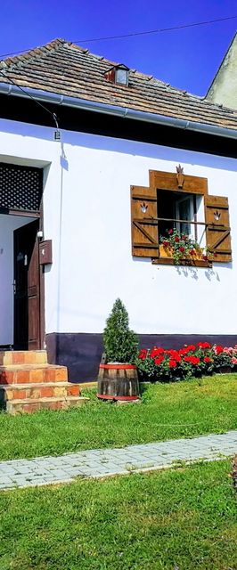 Bakonyi Kis-lak Bakonykoppány