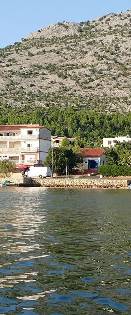 Apartmani Bili Starigrad