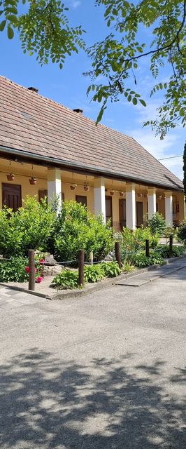 Eszter Vendégház Harta