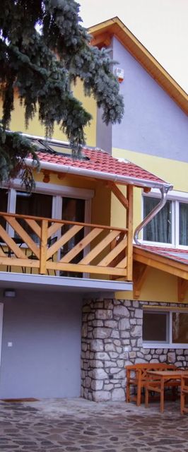 Liliana Apartman és Csónakház Badacsony