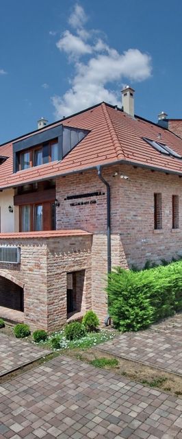 Várfürdő Panzió Gyula