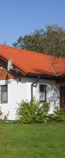 Almáskert Apartmanház Kerkafalva