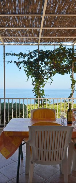 House LaNa Zavalatica