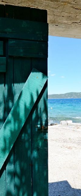 House Mislav Drvenik Mali