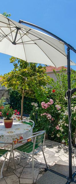 Apartment Anka Orebic