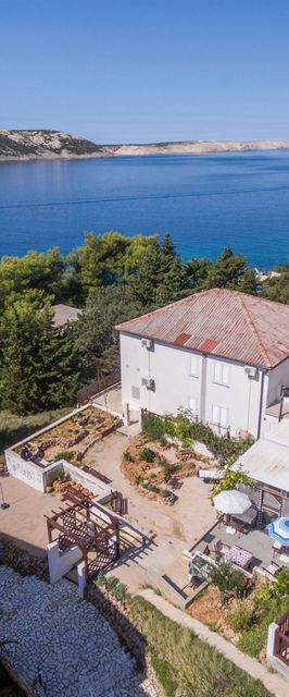 Rooms Zdravko Stara Novalja