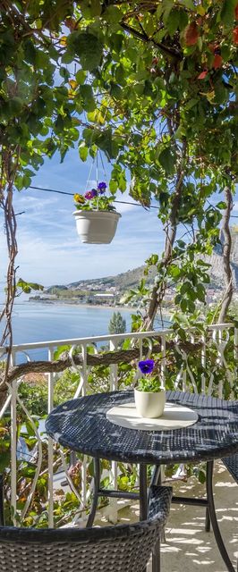 Apartment and Rooms Tatjana Omis