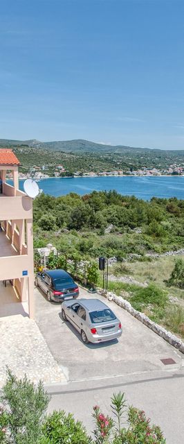 Apartment Mujan Rogoznica