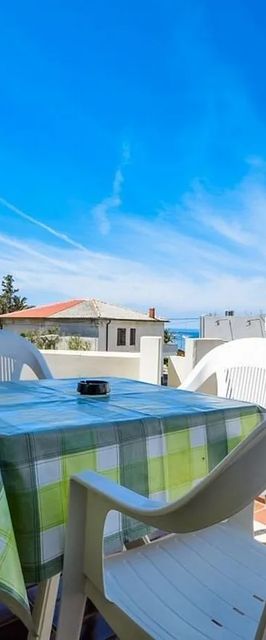 Apartment and Rooms Biserka Novalja