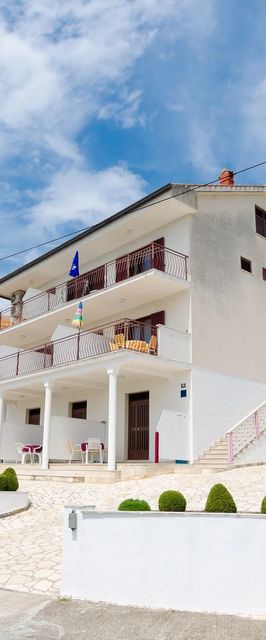 Apartments Rozaria Dramalj