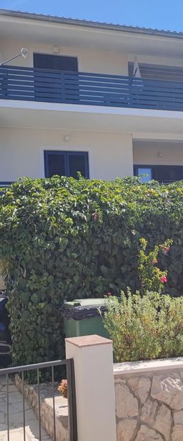 Apartment Zdravko Primosten