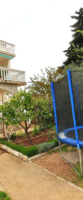 Apartments Toni Srima