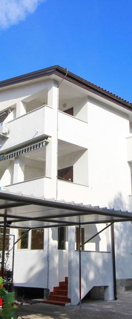 Apartments Seršić Alen Baska