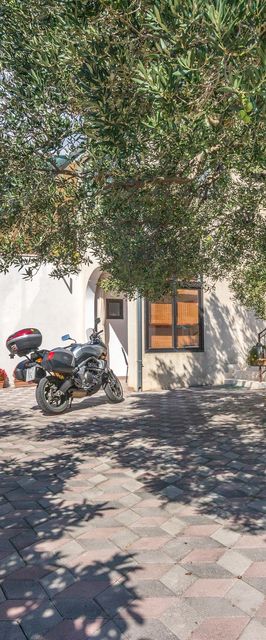 Apartments Josip Makarska