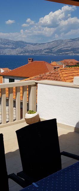 Apartments Jurica Postira