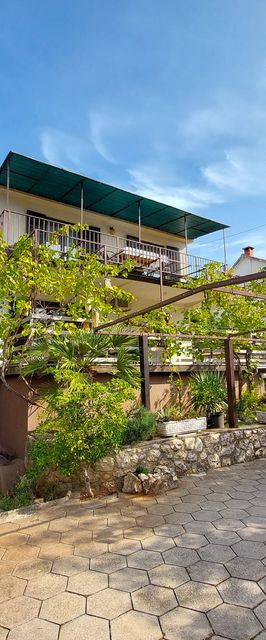 Apartments Vilim Pinezici