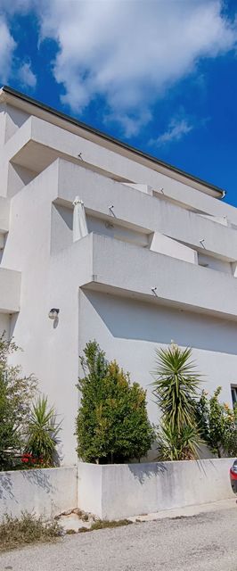 Apartments Daniela Pasadur