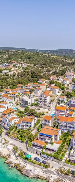 Apartments Zvonko Razanj