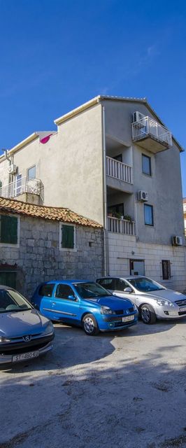 Apartments Mijo Kastel Stafilic