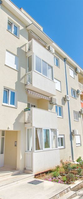 Apartment Studenka Makarska