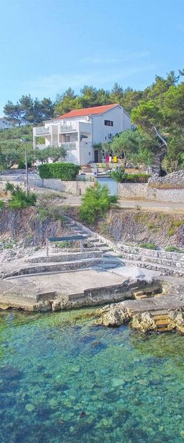 Apartments Jadranka Slatine