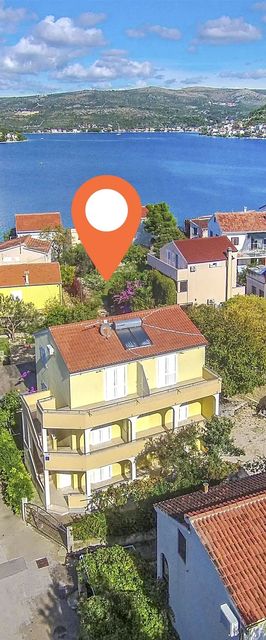 Apartments Kata Rogoznica