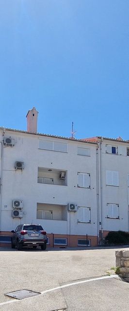 Apartments Vavričkova/Đikić Baska