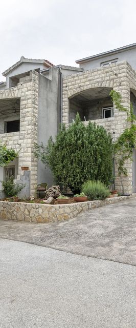 Apartments Helena Ivan Dolac