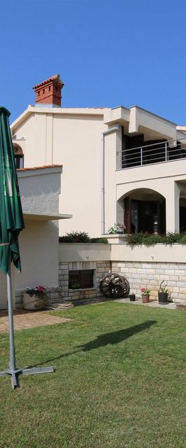 Apartments Drpić I. Silo