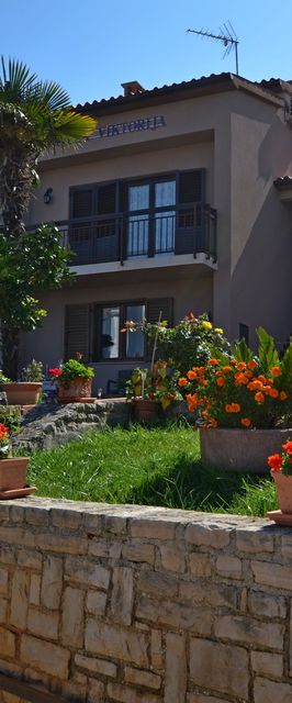 Apartments and Rooms Viktorija Pjescana Uvala