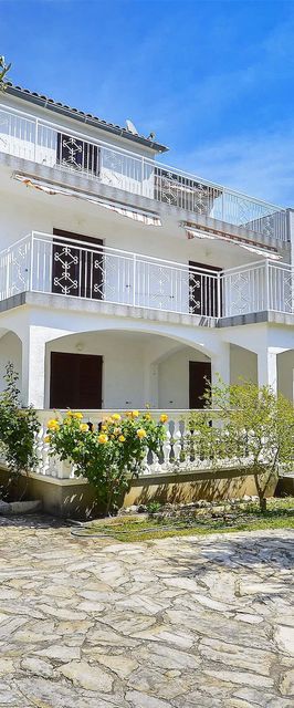 Apartments Diana Lovetovo Vodice