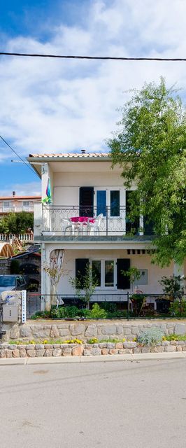 Apartment Josip Senj