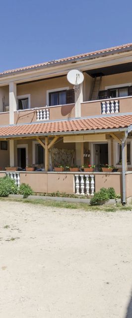 Apartments Ivana Nin